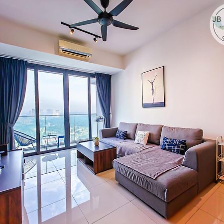 Grand Medini By Rr Jbcity Nusajaya  Buitenkant foto