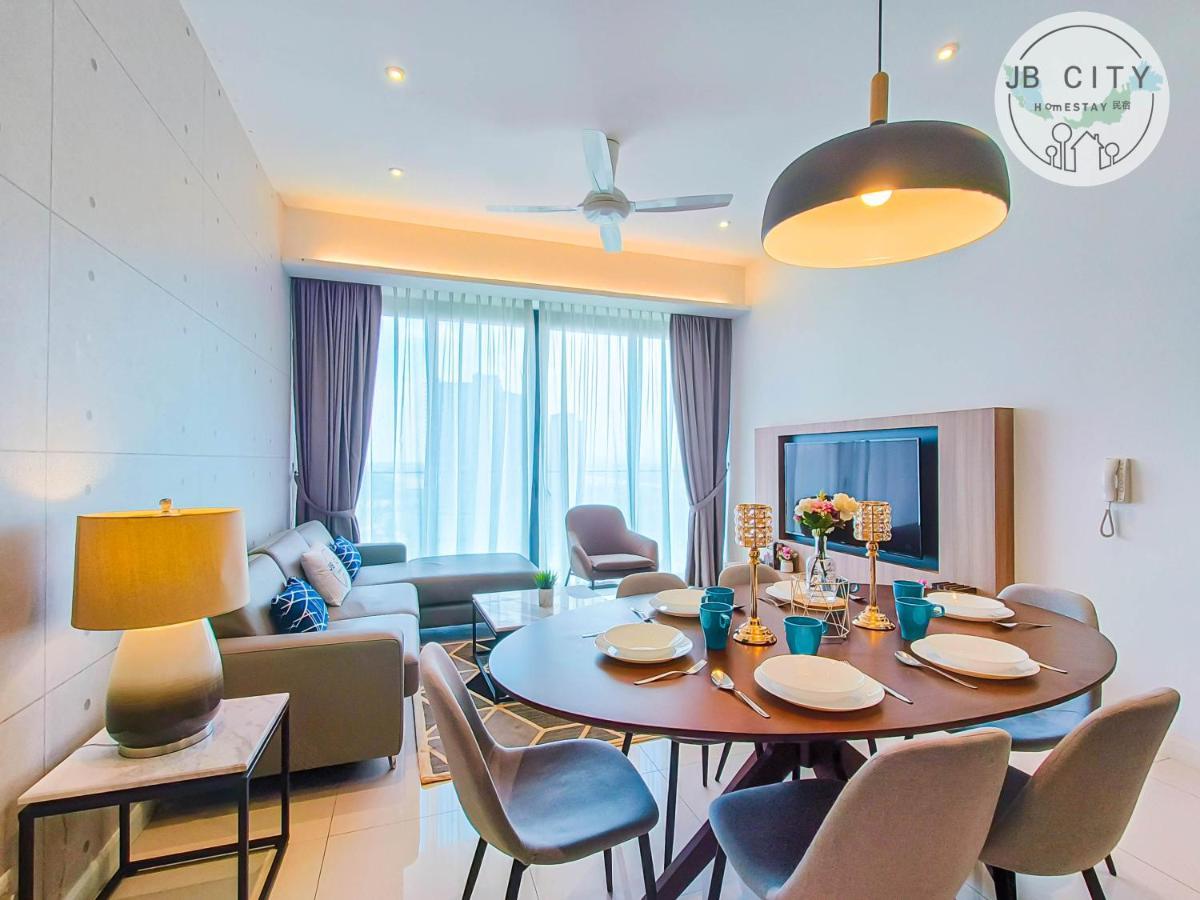 Grand Medini By Rr Jbcity Nusajaya  Buitenkant foto