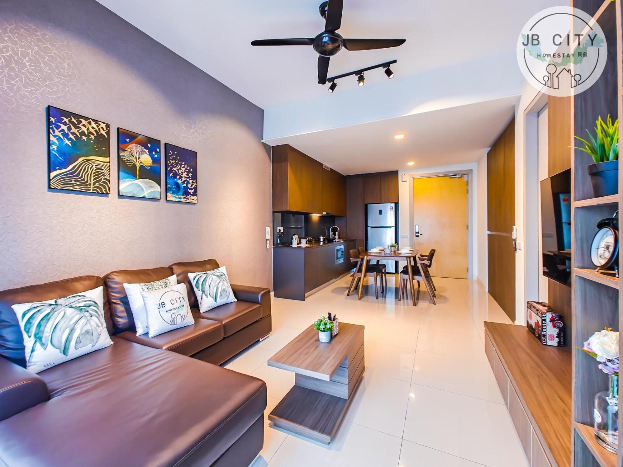 Grand Medini By Rr Jbcity Nusajaya  Buitenkant foto