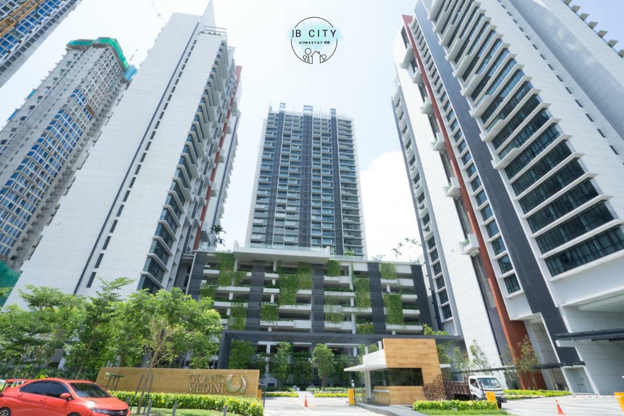 Grand Medini By Rr Jbcity Nusajaya  Buitenkant foto